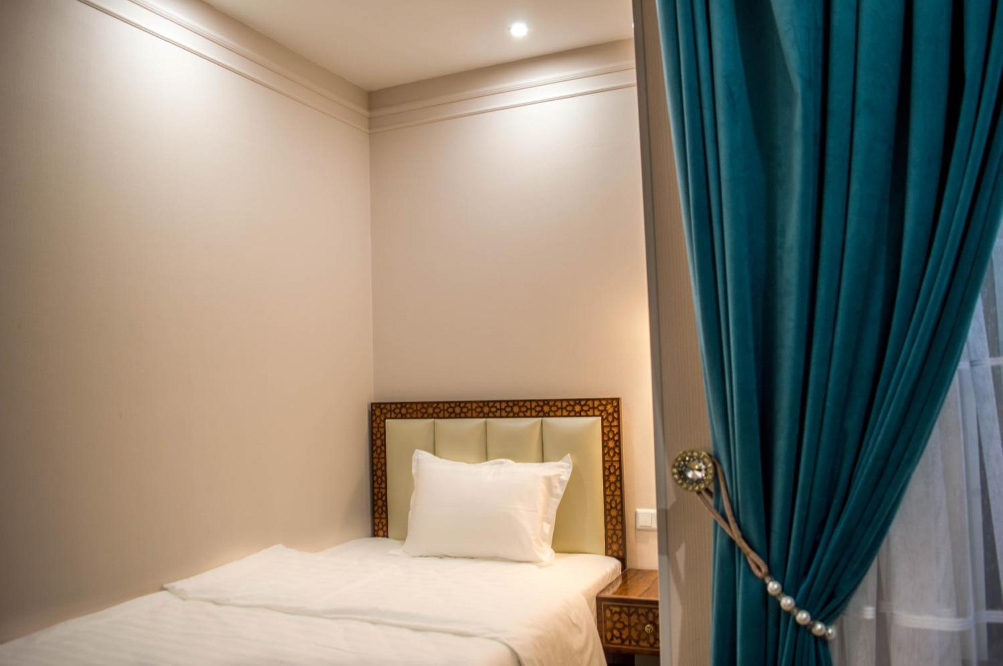 Jahongir Premium Hotel Самарканд Екстериор снимка