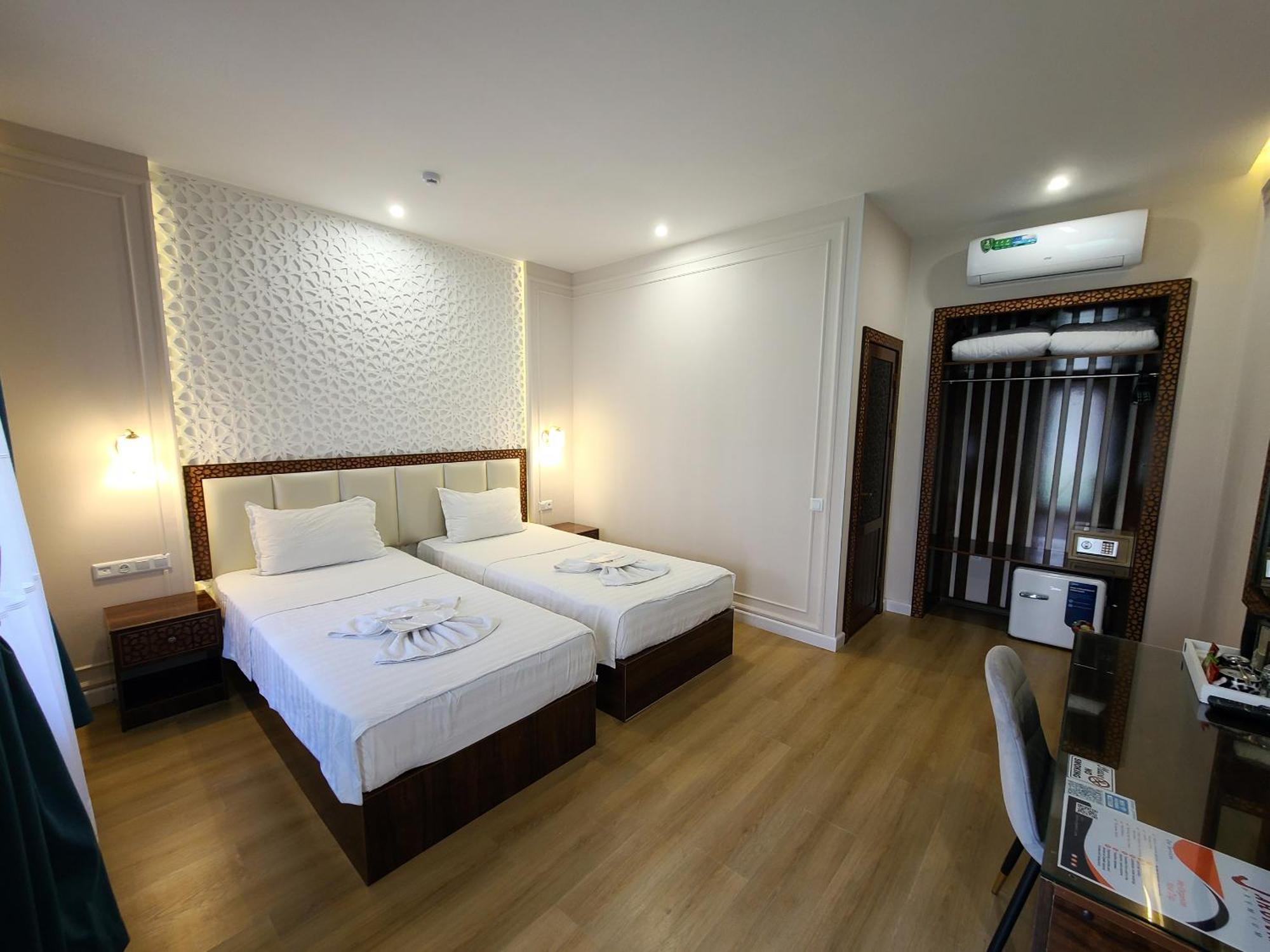 Jahongir Premium Hotel Самарканд Екстериор снимка